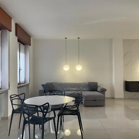 Apartment Urban Nest